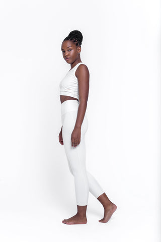Ivory Leggings 7/8 - The Ultimate Sustainable Activewear! – VEOM